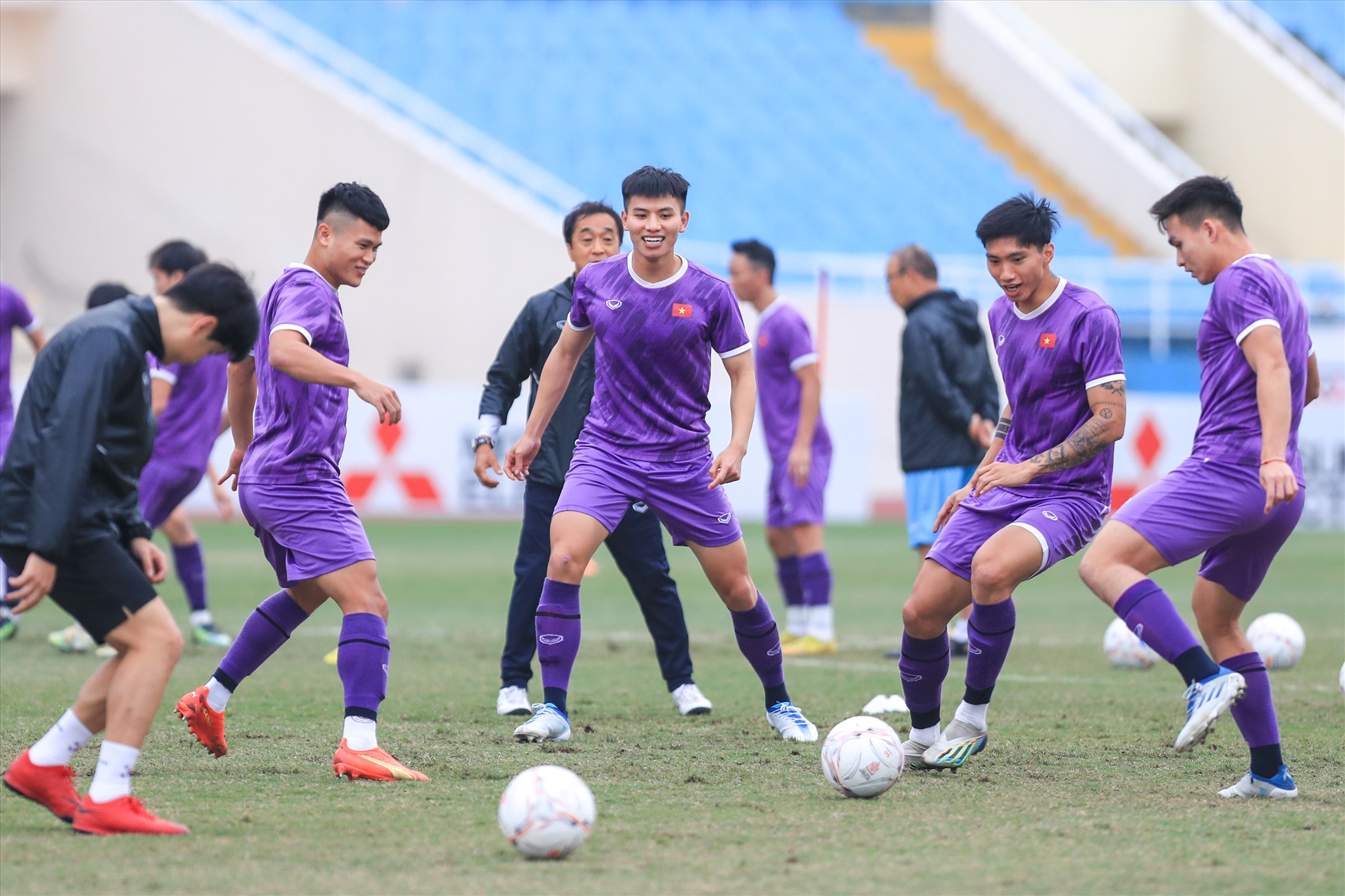 Không khí buổi tập diễn ra khá thoải mái. Các cầu thủ đội tuyển Việt Nam đều đang có phong độ cao nhất.