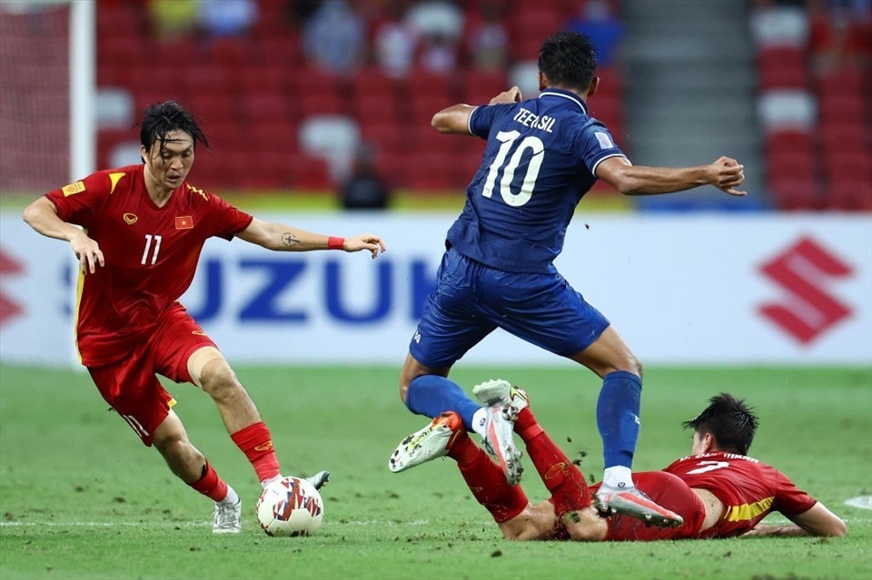 Đội tuyển Việt Nam thất bại trước Thái Lan tại bán kết AFF Cup 2020. Ảnh: AFP