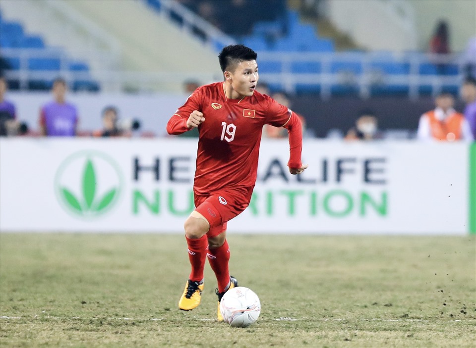 Quang Hải chỉ mới có 1 kiến tạo và chưa ghi bàn thắng nào tại AFF Cup 2022. Ảnh: Minh Dân