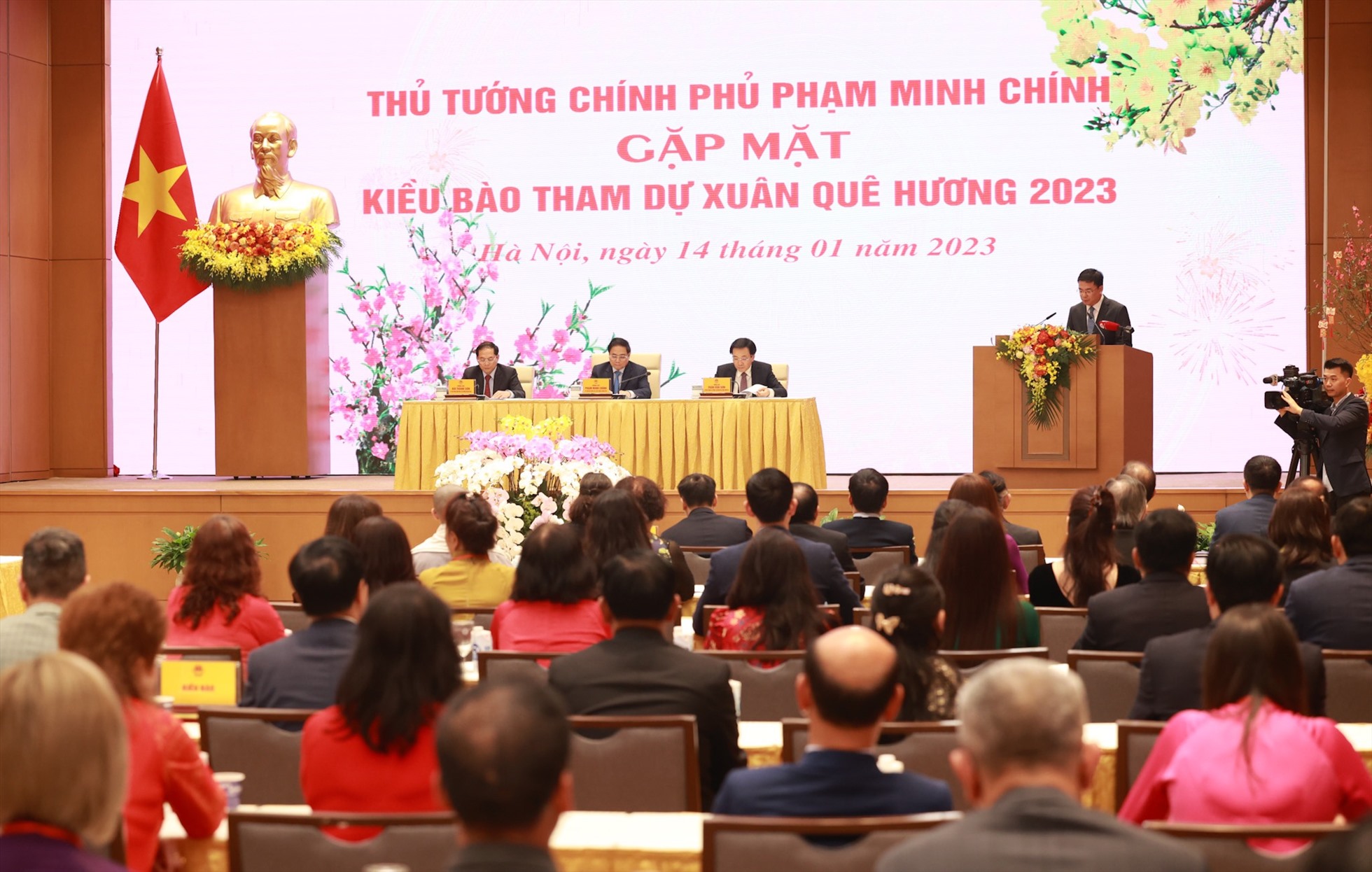Thủ tướng tiếp đoàn kiều bào tiêu biểu là một trong số các hoạt động trong khuôn khổ chương trình Xuân Quê hương 2023. Ảnh: Hải Nguyễn