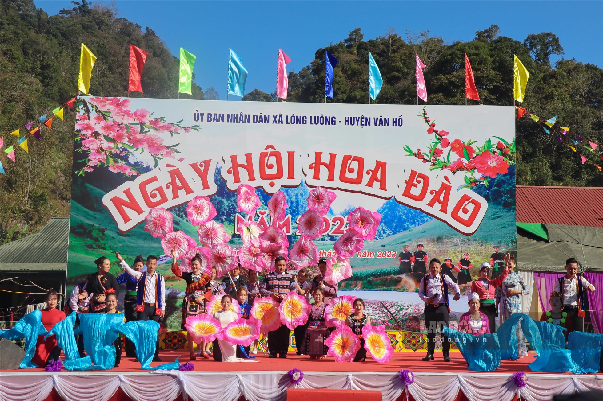 Đây là sự kiện diễn ra thường niên vào dịp cuối năm âm lịch nhằm quảng bá thương hiệu cây đào Vân Hồ, đồng thời tạo không gian giao lưu văn hóa, vui chơi cho người dân và du khách.