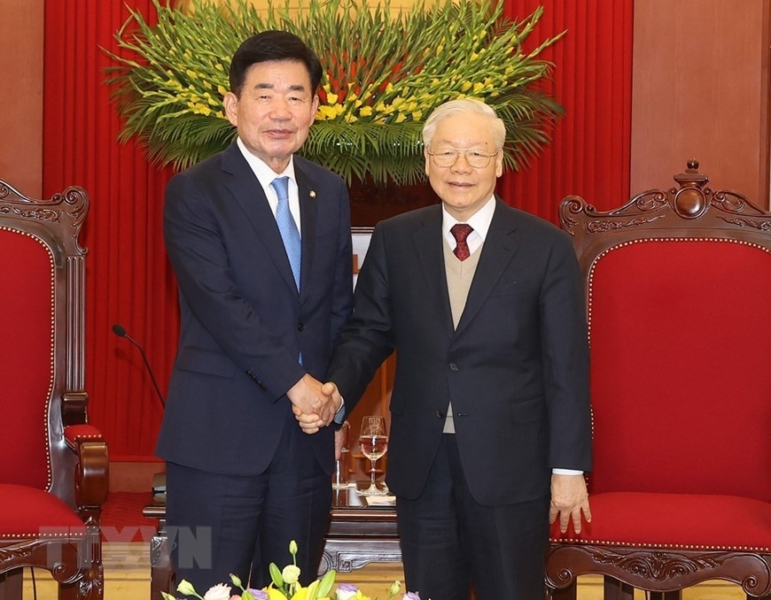 Chủ tịch Quốc hội Hàn Quốc Kim Jin-pyo đang thăm chính thức Việt Nam. Ảnh: TTXVN