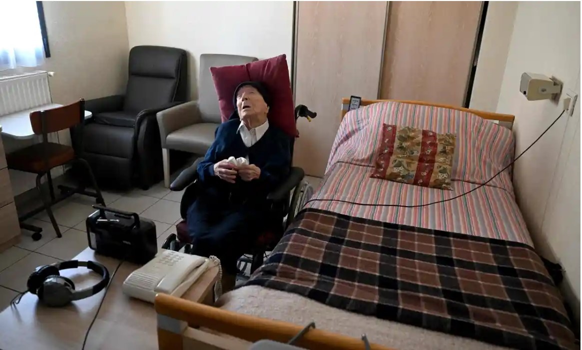 Sơ Andrée qua đời khi đang ngủ trong viện dưỡng lão ở Toulon. Ảnh: AFP