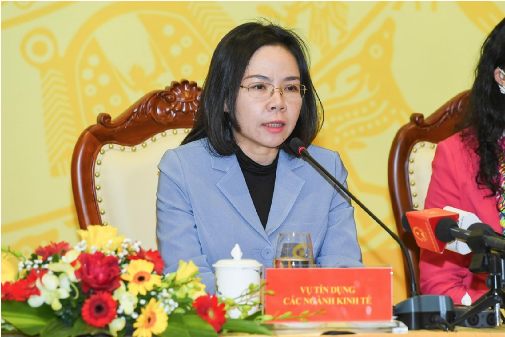 Bà Hà Thu Giang, Phó Vụ trưởng phụ trách Vụ Tín dụng các ngành kinh tế, NHNN