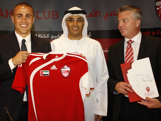 Al-Ahli là bến đỗ cuối cùng của CanNavaro.  Ảnh: AFP