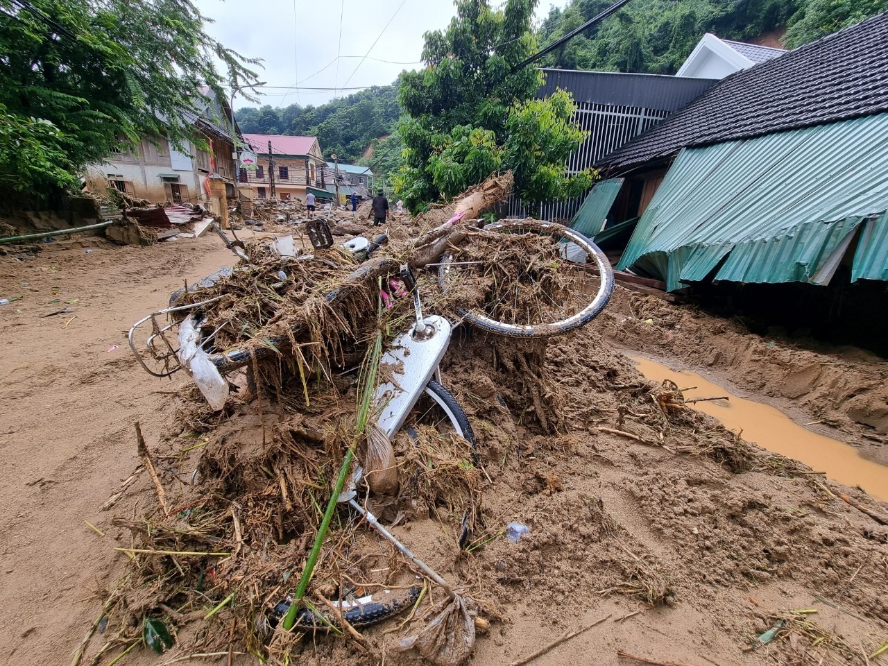 Trận lũ quét vào đầu tháng 10.2022 đã tàn phá huyện biên giới Kỳ Sơn (Nghệ An). Ảnh: Quang Đại