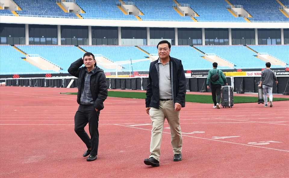 Ngày 2.1, ông Đặng Hà Việt - Tổng cục trưởng Tổng cục thể dục thể thao đã có buổi kiểm tra tiến độ cải tạo mặt sân và các phòng chức năng tại sân vận động Mỹ Đình, chuẩn bị cho trận tiếp đón tuyển Myanmar tại AFF Cup 2022 (3.1).