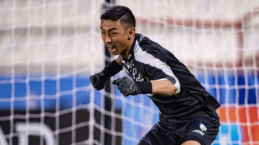 Dheeraj Singh (FC Goa, Ấn Độ): Dheeraj Singh từng được thử việc tại Scotland, anh nổi lên khi cùng FC Goa thi đấu ấn tượng ở vòng bảng AFC Champions League 2021, nơi anh có đến 26 cứu thua xuất sắc ở vòng bảng. Từng nhiều lần khoác áo các đội trẻ Ấn Độ, Singh được kỳ vọng sẽ sớm ra mắt đội tuyển Ấn Độ trong năm 2023. Ảnh: AFC