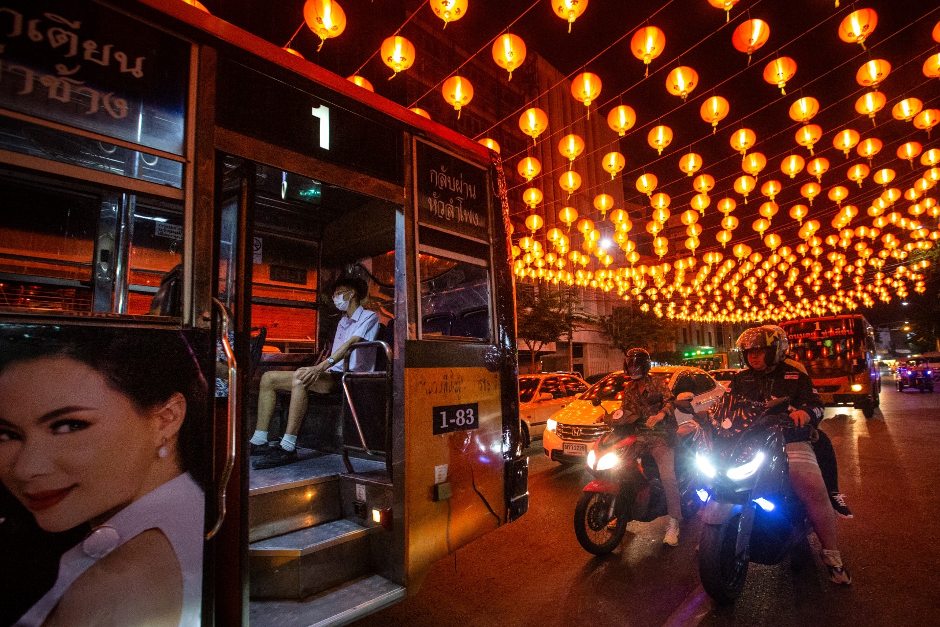 Trang trí đón Tết ở khu Chinatown của Bangkok, Thái Lan. Ảnh: AFP