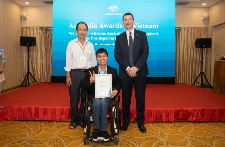 Nguyễn Tuấn Anh nhận học bổng Chính phủ Úc. Ảnh: Nhân vật cung cấp
