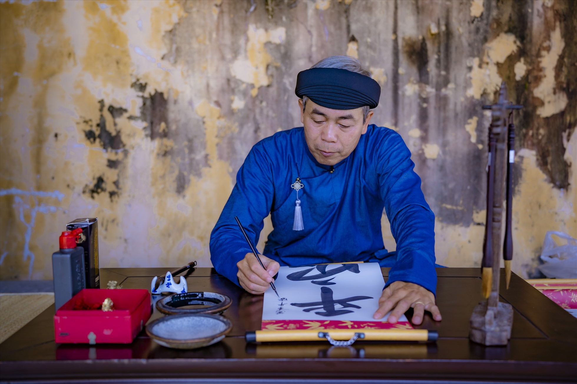Nhiều trò chơi dân gian đã được tái hiện, thu hút đông đảo du khách.