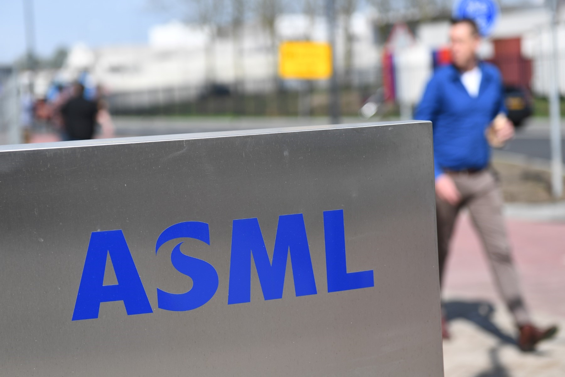 ASML là công ty quan trọng nhất chịu ảnh hưởng theo các hạn chế của Hà Lan. Ảnh: AFP