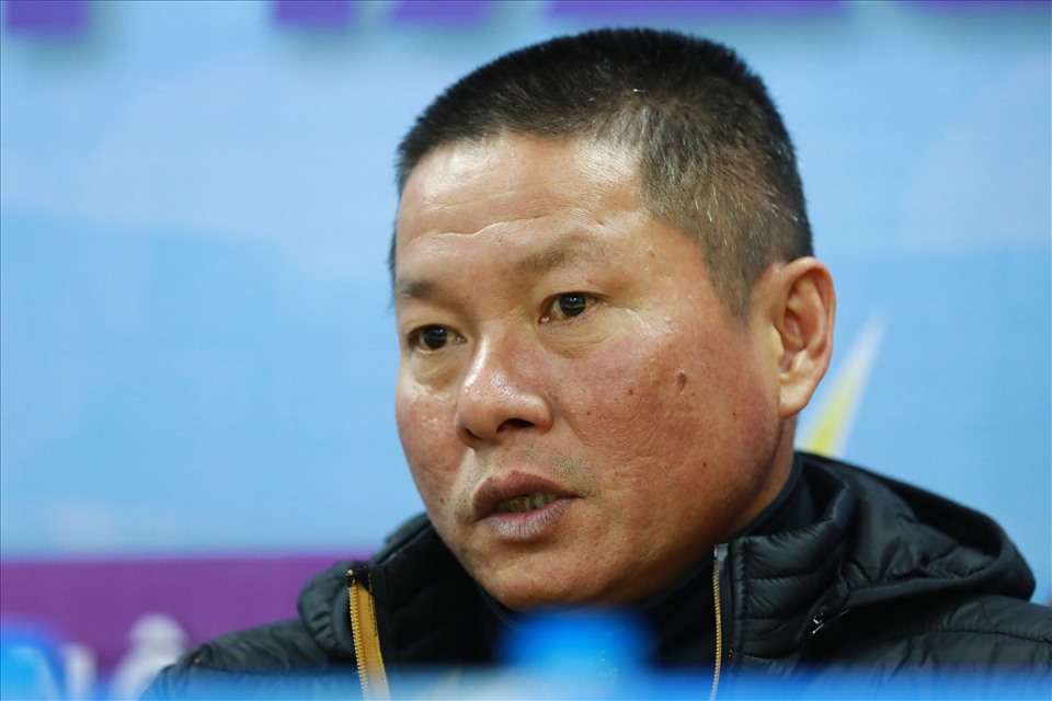 Huấn luyện viên Chu Đình Nghiêm lo ngại về lực lượng của Hải Phòng ở mùa giải năm nay. Ảnh: Ngọc Bảo
