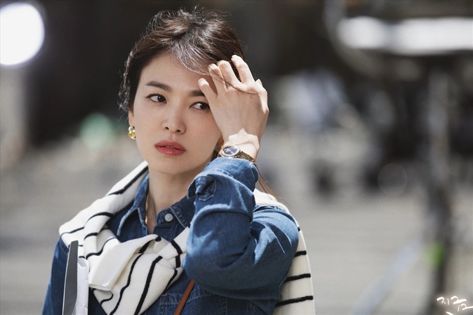 Song Hye Kyo bị chê khi đóng vai nhà thiết kế thời trang. Ảnh: Nhà sản xuất.