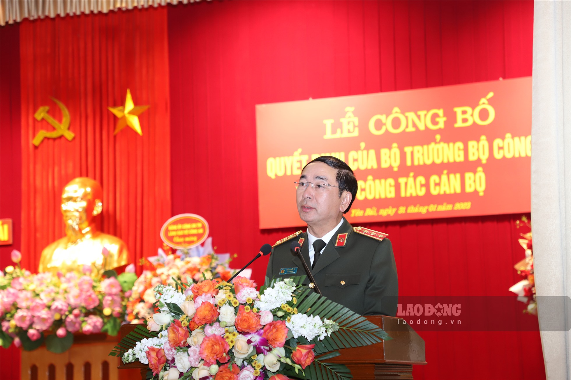 Thượng Tướng Trần Quốc Tỏ - Thứ trưởng Bộ Công an thông báo về Quyết định điều động cán bộ.