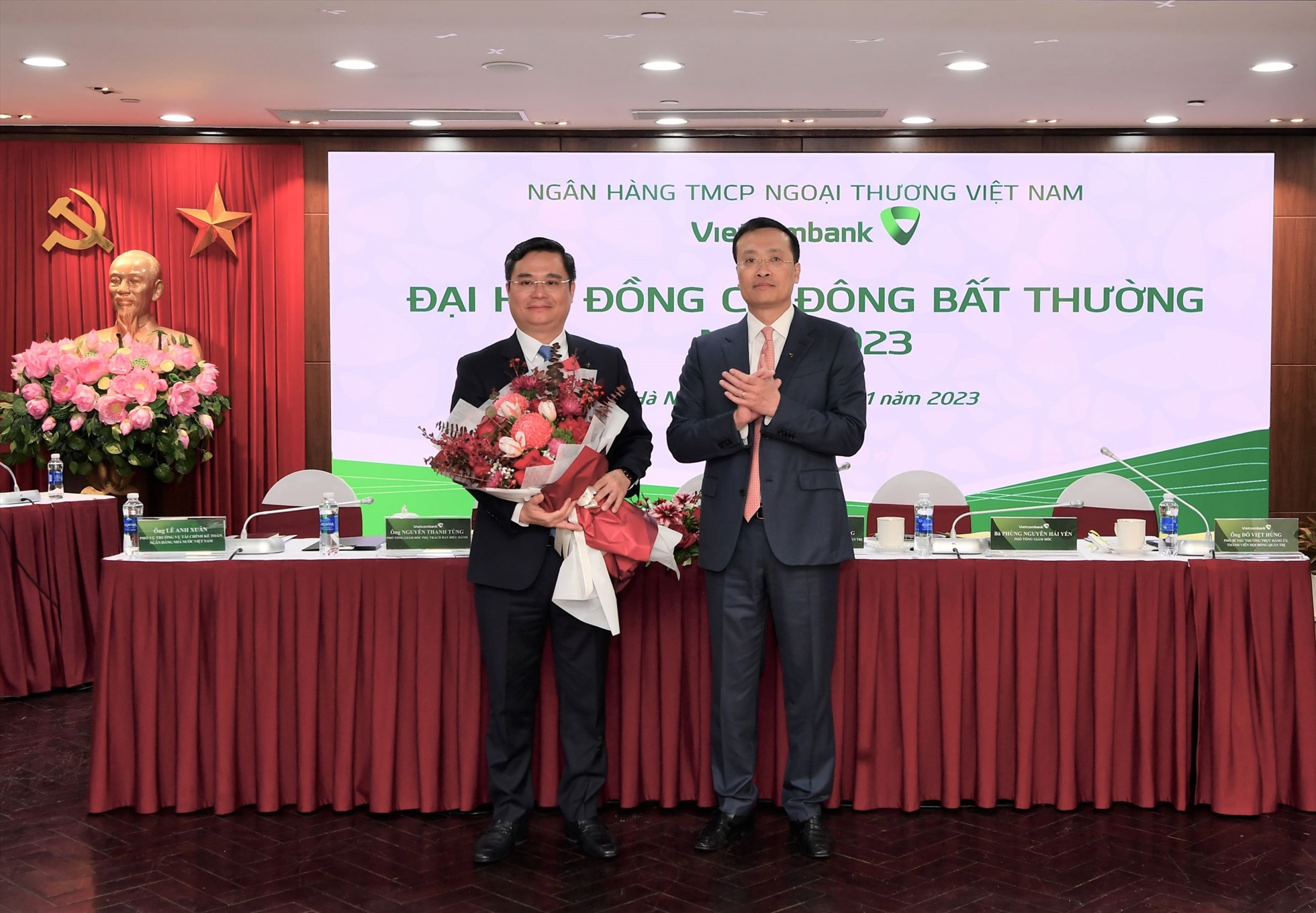 Ông Nguyễn Thanh Tùng - Phó Tổng Giám đốc phụ trách Ban điều hành Vietcombank vào Hội đồng quản trị Vietcombank