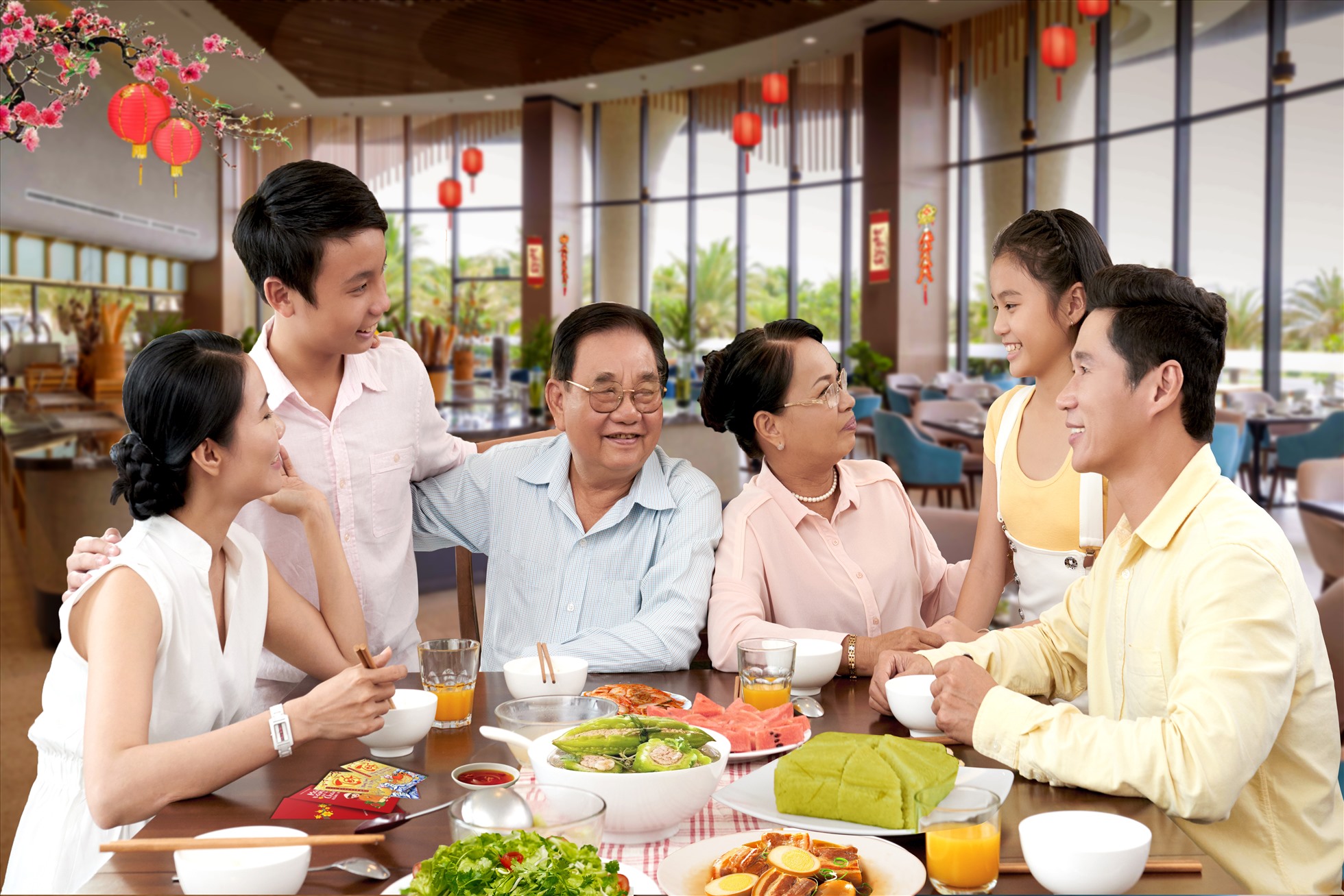 Bữa cơm ấm áp nhân dịp Xuân về tại Nhà hàng Garden. Ảnh: Hưng Thịnh.