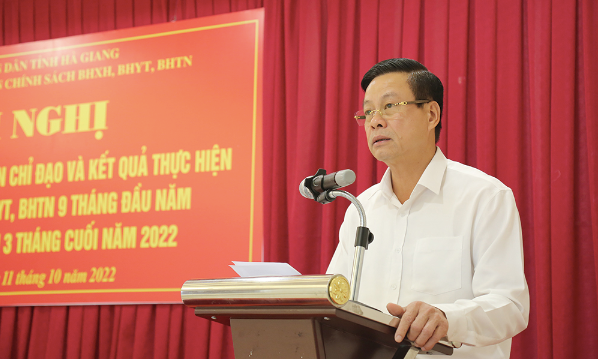 Chủ tịch UBND tỉnh Hà Giang Nguyễn Văn Sơn, Trưởng Ban Chỉ đạo phát biểu tại Hội nghị