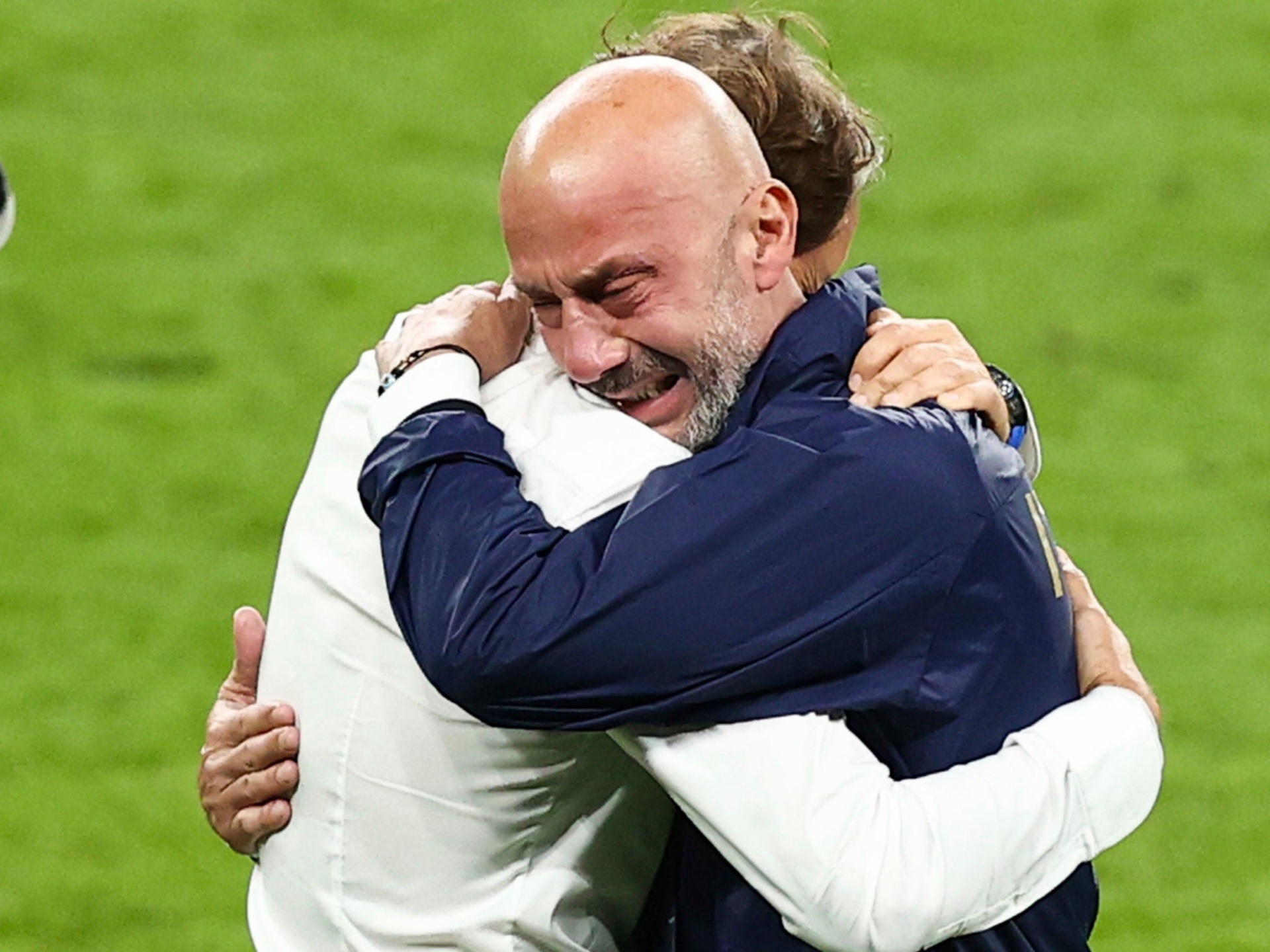 Khoảnh khắc vô địch EURO 2020 với Vialli và Mancini mới như ngày hôm qua. Ảnh: UEFA