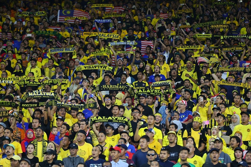 Sân Bukit Jalil nổi tiếng với sự cuồng nhiệt của cổ động viên Malaysia. Ảnh: FAM