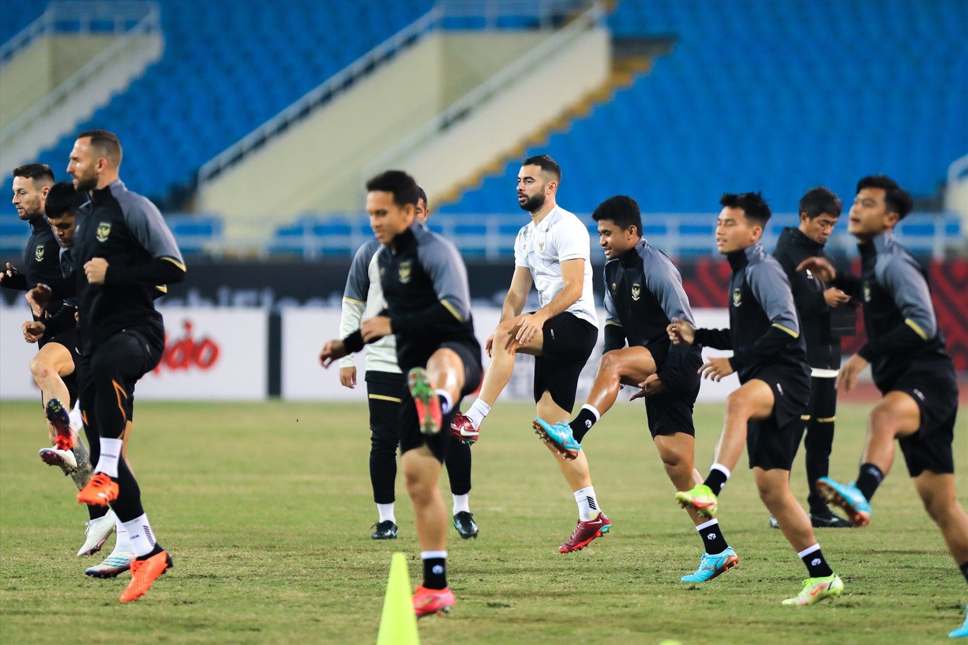 Dàn cầu thủ nhập tịch của Indonesia là thử thách khó khăn cho đội tuyển Việt Nam. Ảnh: Minh Dân