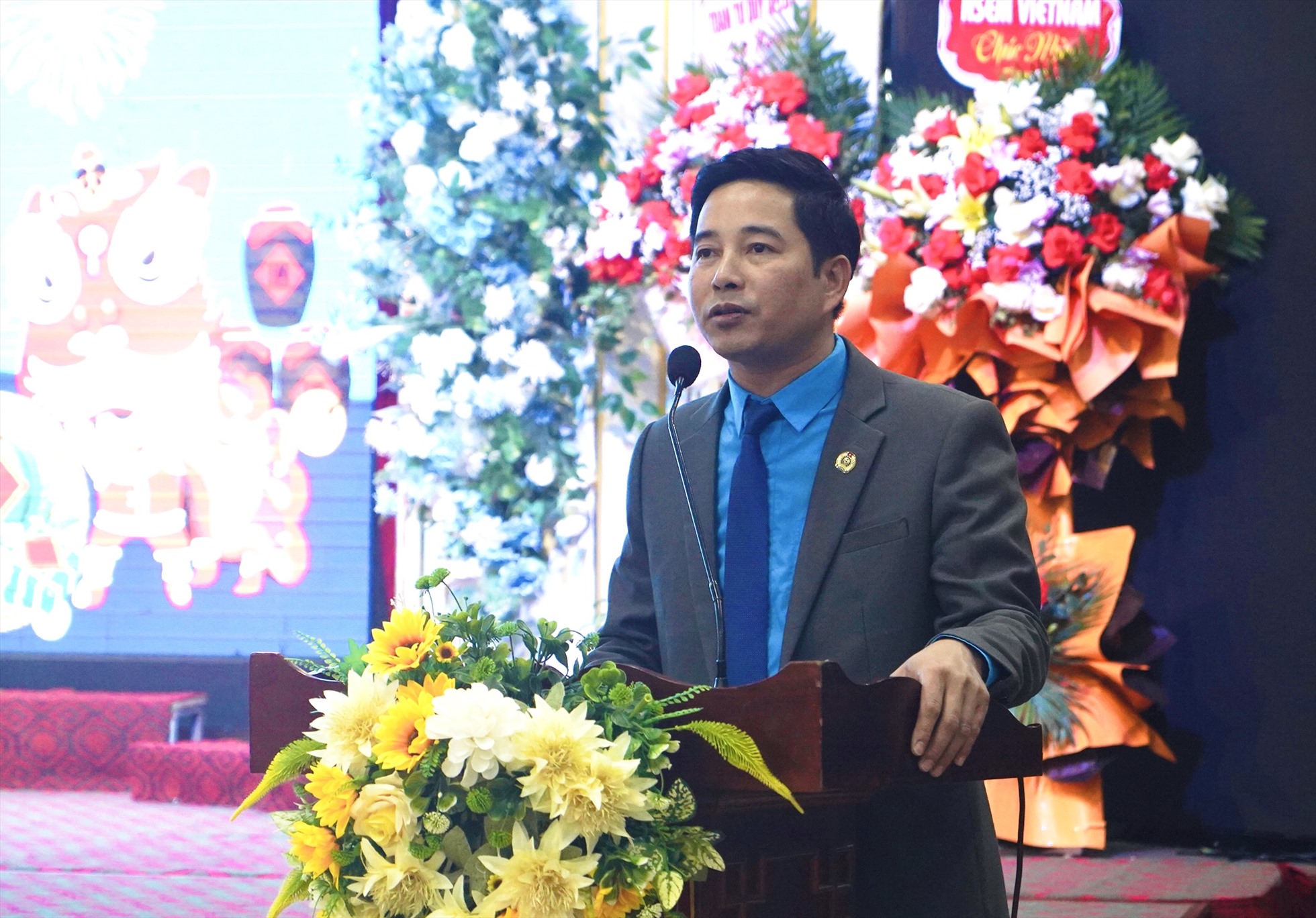 Ông Đặng Văn Hải - Chủ tịch Công đoàn ngành giáo dục phát biểu tại chương trình. Ảnh: Quỳnh Trang