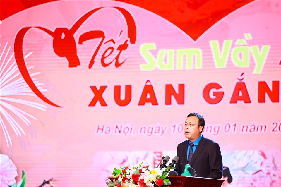 Đồng chí Phạm Quang Thanh - Chủ tịch Liên đoàn Lao động Thành phố Hà Nội phát biểu tại Chương trình. Ảnh: Hải Nguyễn