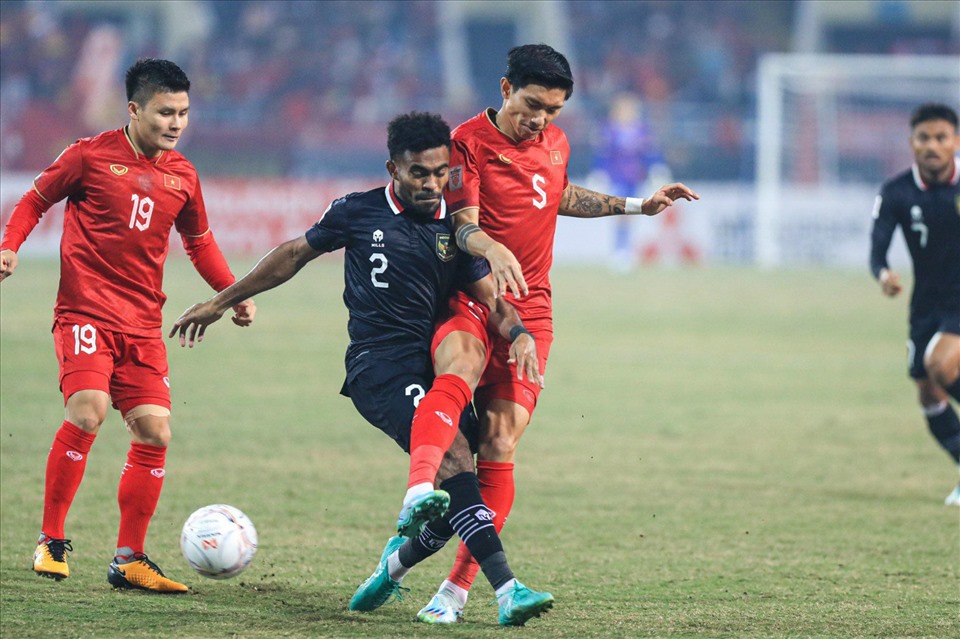 Tuyển Việt Nam đánh bại Indonesia để giành vé vào chung kết AFF Cup 2022. Ảnh: Minh Dân