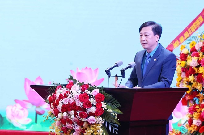 Ông Đặng Đình Chung phát biểu tại đại hội. Ảnh: Long Nguyễn