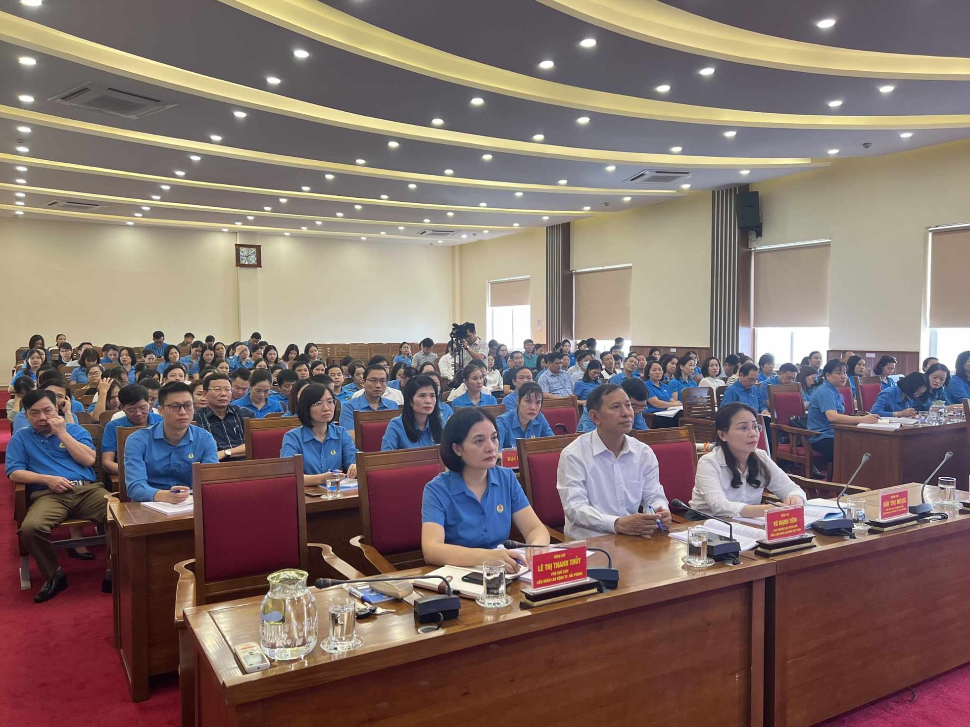 Các đại biểu dự buổi tập huấn do LĐLĐ TP Hải Phòng tổ chức ngày 4.11. Ảnh: Hoàng Thanh