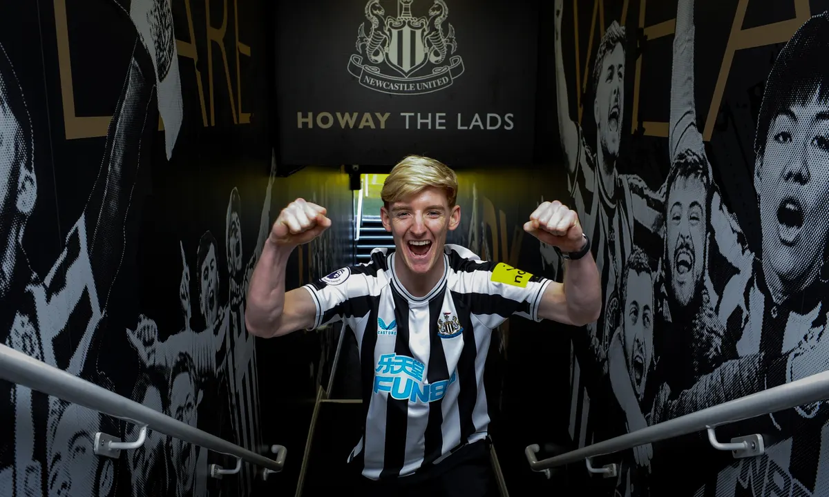 Newcastle bổ sung Gordon với mục tiêu duy trì vị trí trong top 4. Ảnh: Newcastle.