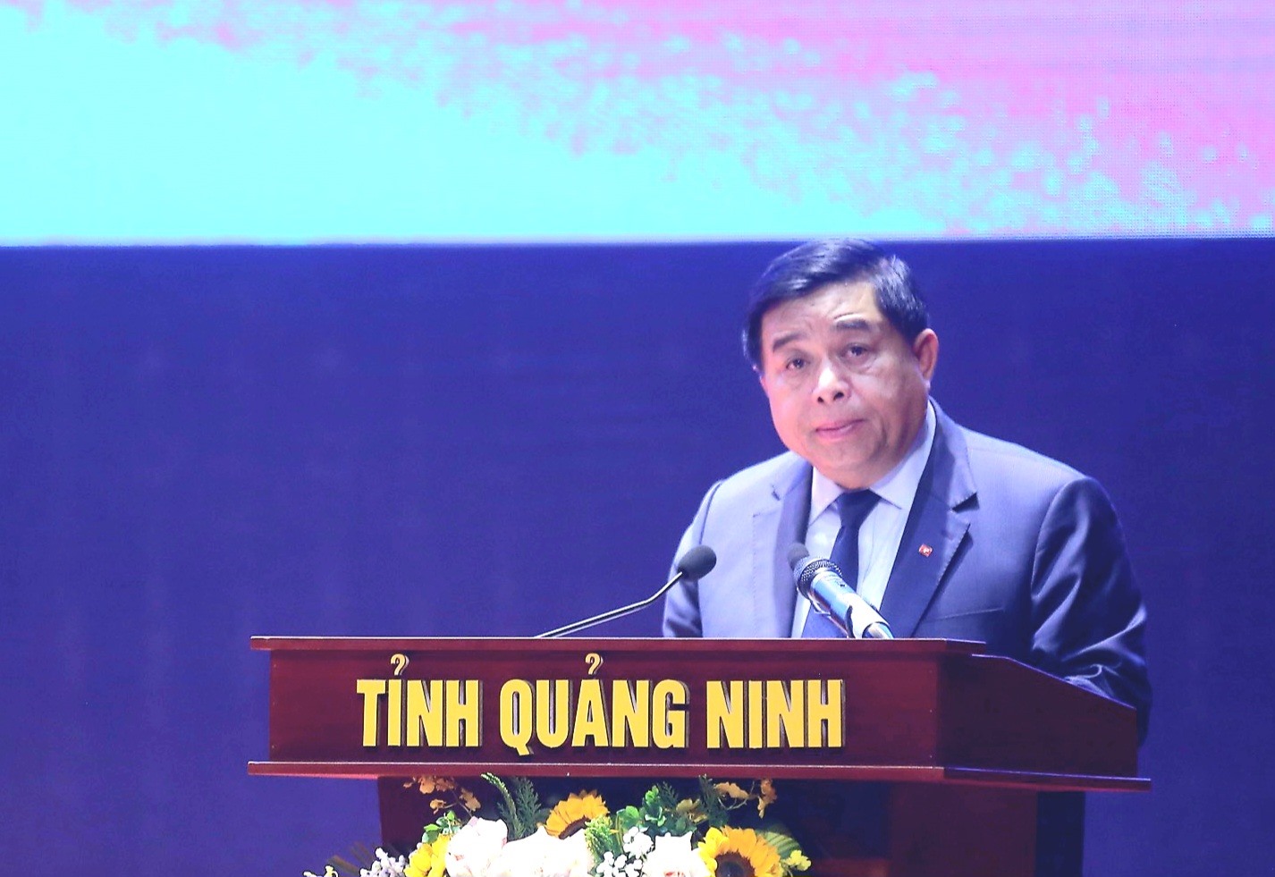 Bộ trưởng Nguyễn Chí Dũng phát biểu khai mạc hội nghị. Ảnh: Vũ Long