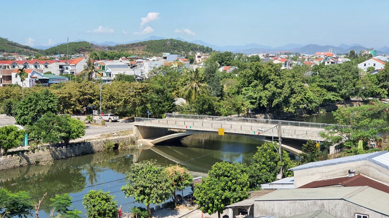 Cầu Lợi Nông nhìn từ trên cao.