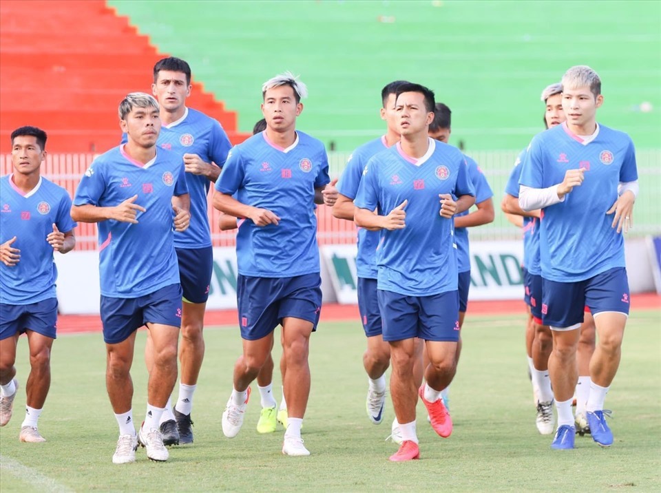 Các cầu thủ và ban huấn luyện câu lạc bộ Sài Gòn đã đến những đội bóng mới sau mùa giải 2022. Ảnh: Sài Gòn FC