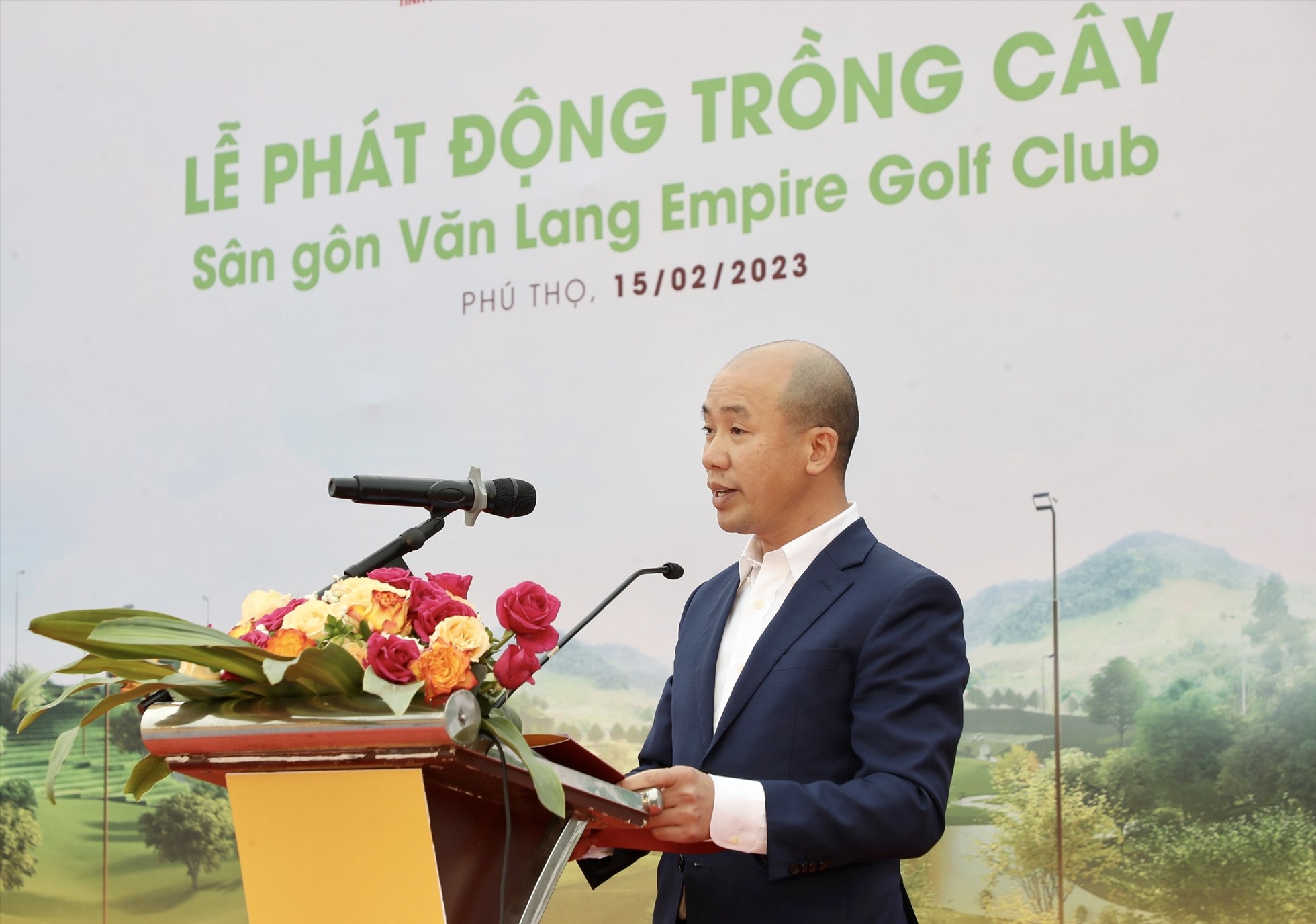 Ông Nhữ Văn Hoan, Tổng Giám đốc Vùng Trung du và miền núi phía Bắc của T&T Group, kiêm Tổng Giám đốc Công ty T&T Golf phát biểu tại Lễ phát động. Ảnh: T&T Group