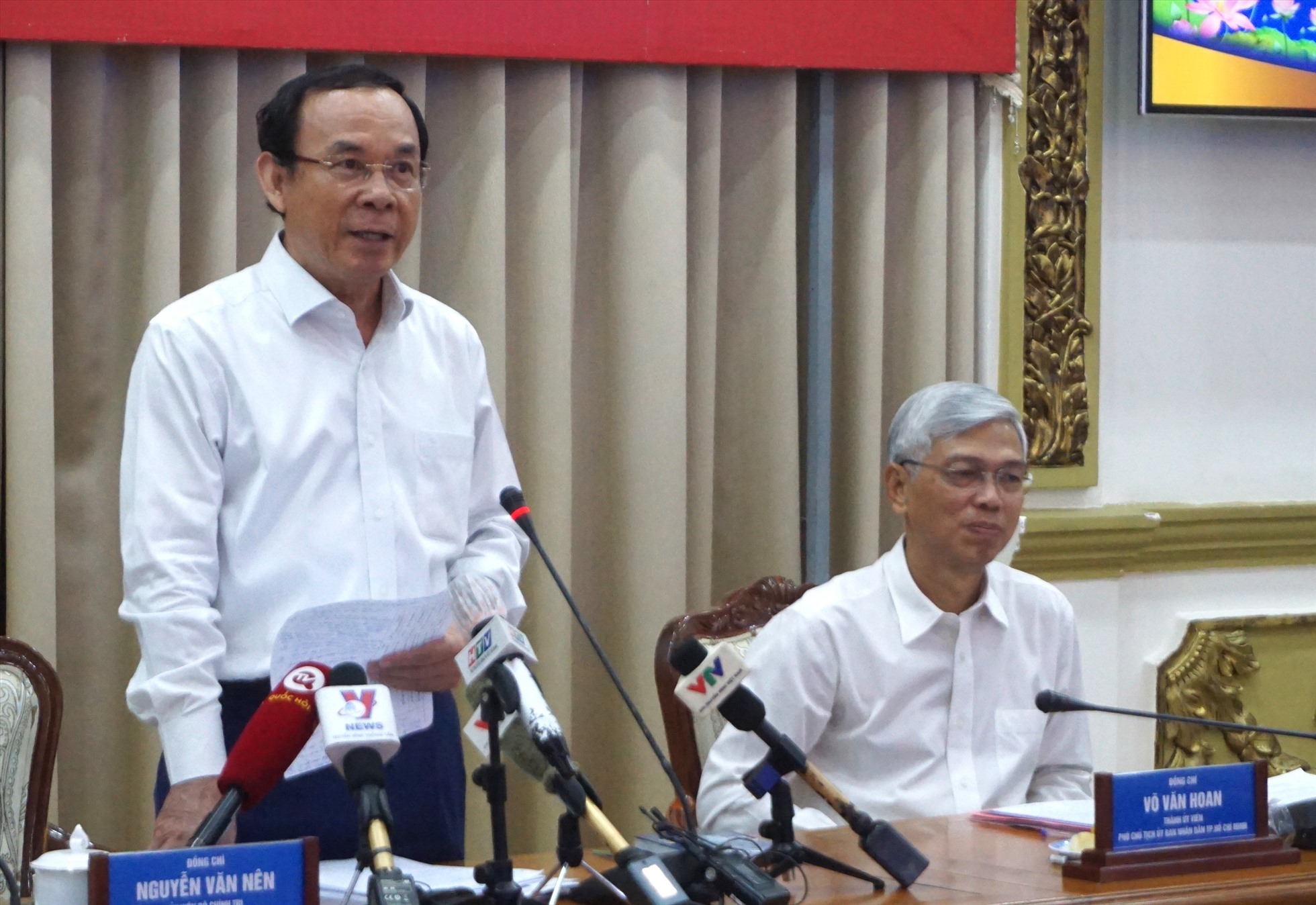 Bí thư Thành ủy TPHCM Nguyễn Văn Nên phát biểu tại hội nghị. Ảnh: Minh Quân