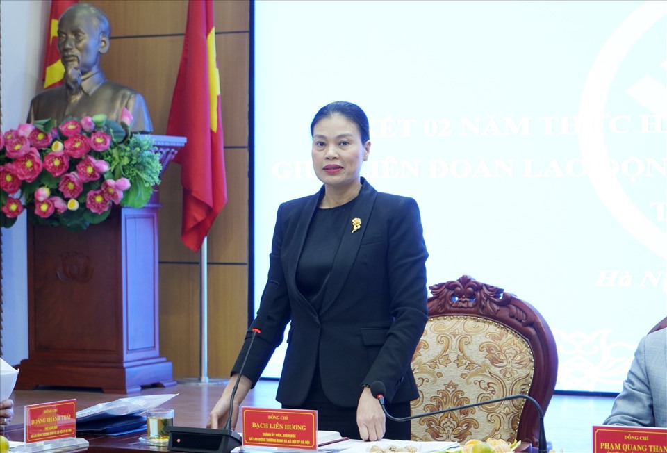 Bà Bạch Liên Hương -  Giám đốc Sở LĐTB&XH thành phố Hà Nội phát biểu tại Hội nghị. Ảnh: Ngọc Ánh