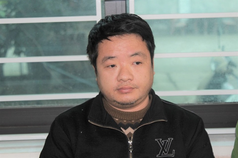 Đối tượng Nguyễn Tiến Hoà, Phó Giám đốc, Trưởng dây chuyền kiểm định Trung tâm Đăng kiểm xe cơ giới 37-09D.  Ảnh: Công an cung cấp