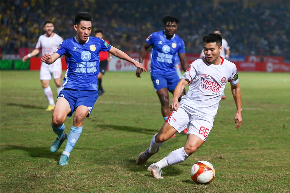 Viettel và Nam Định là 2 trong số 6 đội bóng bất bại tại V.League 2023 sau 4 vòng đấu. Ảnh: Minh Quân