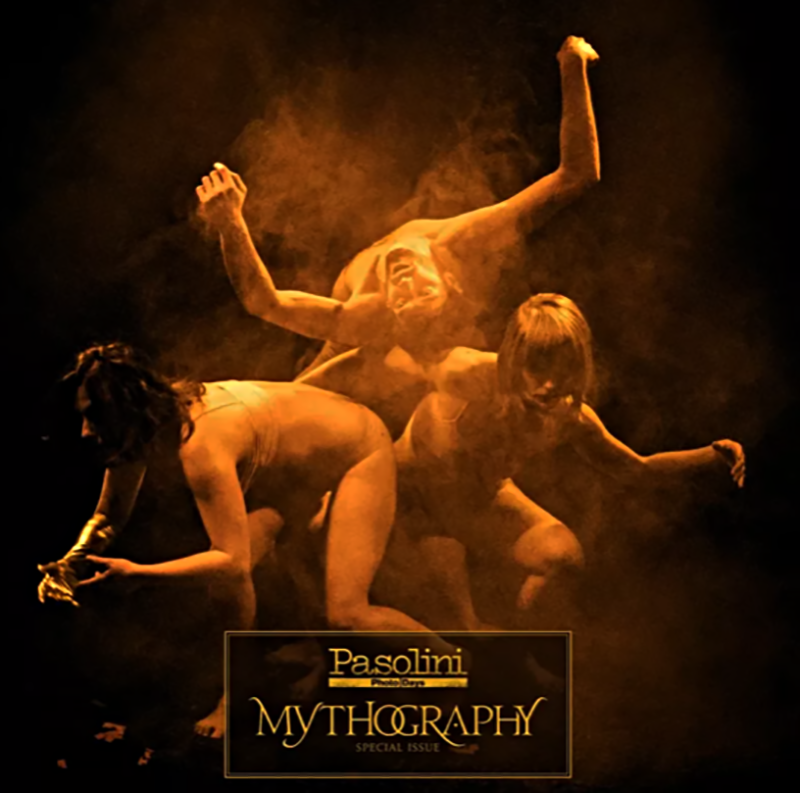 Bìa cuốn sách ảnh “Pasolini – Mythography”. Chụp lại từ exhibitaround.com
