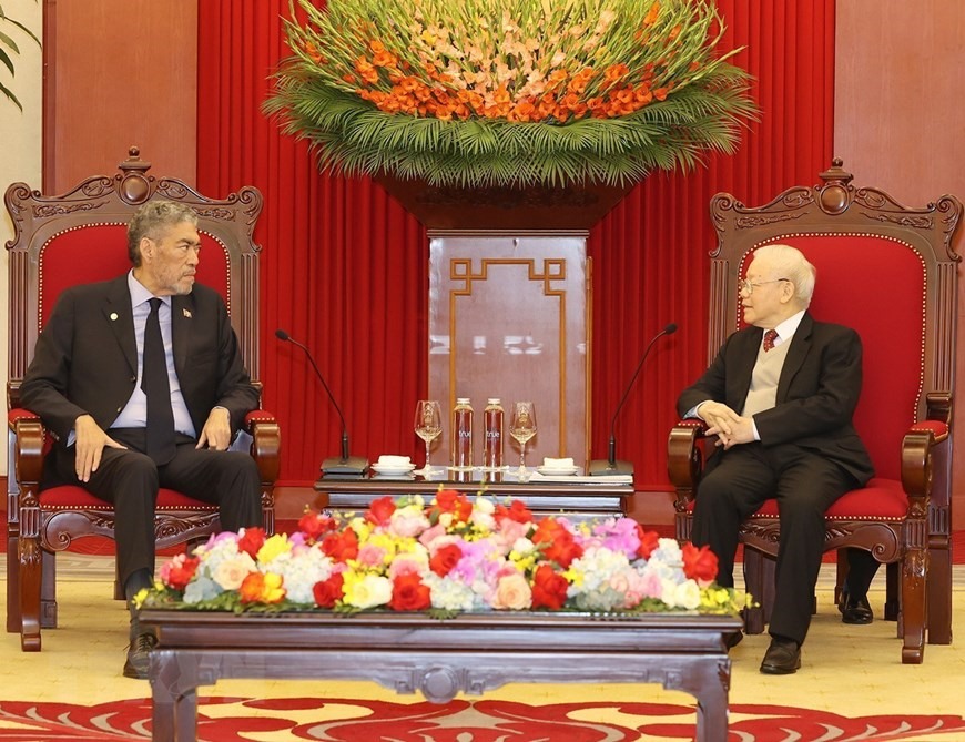 Tổng Bí thư Nguyễn Phú Trọng và Tổng Bí thư Miguel Mejia. Ảnh: TTXVN