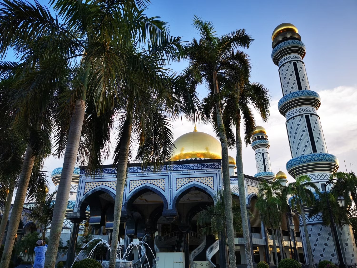Nhà thờ Hồi giáo Jame' Asr Hassanil Bolkiah Brunei