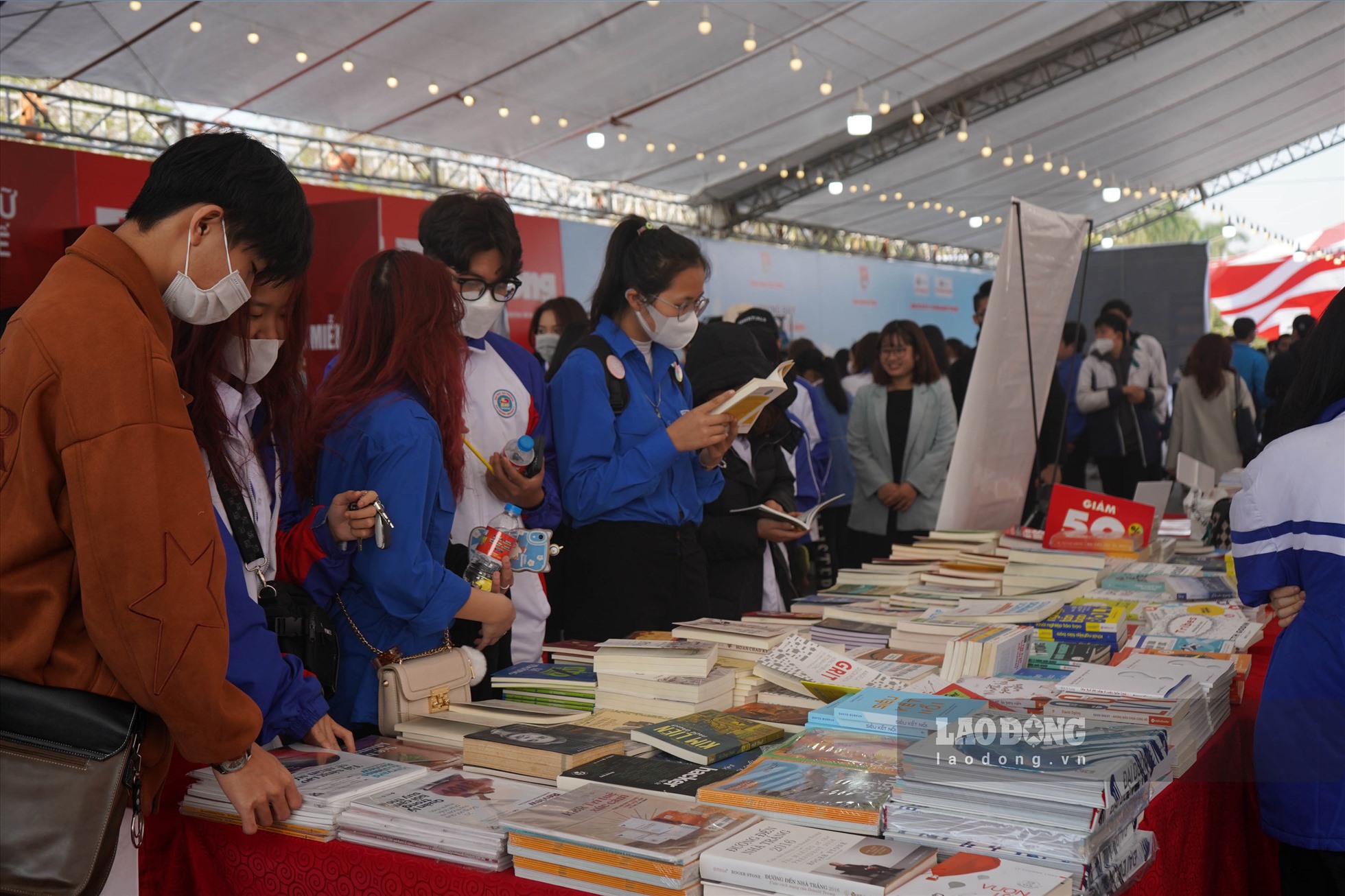 Tuần lễ sách và Văn hóa đọc của thanh niên Hải Phòng sẽ diễn ra trong trong 7 ngày (từ 26.2 - 4.3.2023).