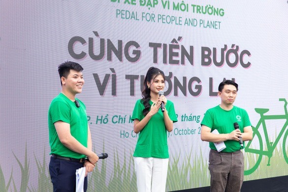 Hoa hậu Thanh Hà với các hoạt động cộng đồng. Ảnh: Nhân vật cung cấp.