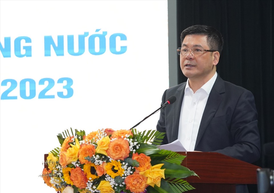 Bộ trưởng Công Thương Nguyễn Hồng Diên phát biểu tại hội nghị. Ảnh: Văn Minh