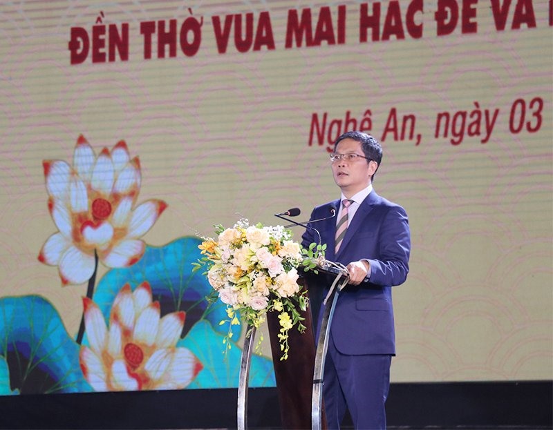 Đồng chí Trần Tuấn Anh - Uỷ viên Bộ Chính trị, Trưởng Ban Kinh tế Trung ương phát biểu tại buổi lễ. Ảnh: Quỳnh Trang