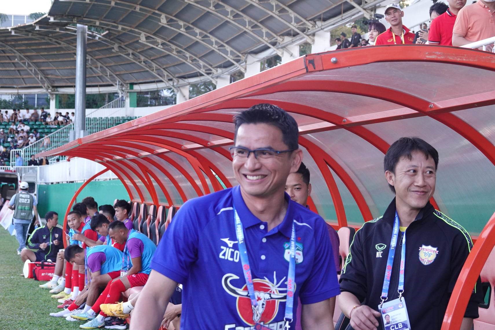 Mùa giải trước, đội bóng của Kiatisak cũng chỉ có tỉ số hòa 0-0 với Hồng Lĩnh Hà Tĩnh. Ảnh: Đăng Văn