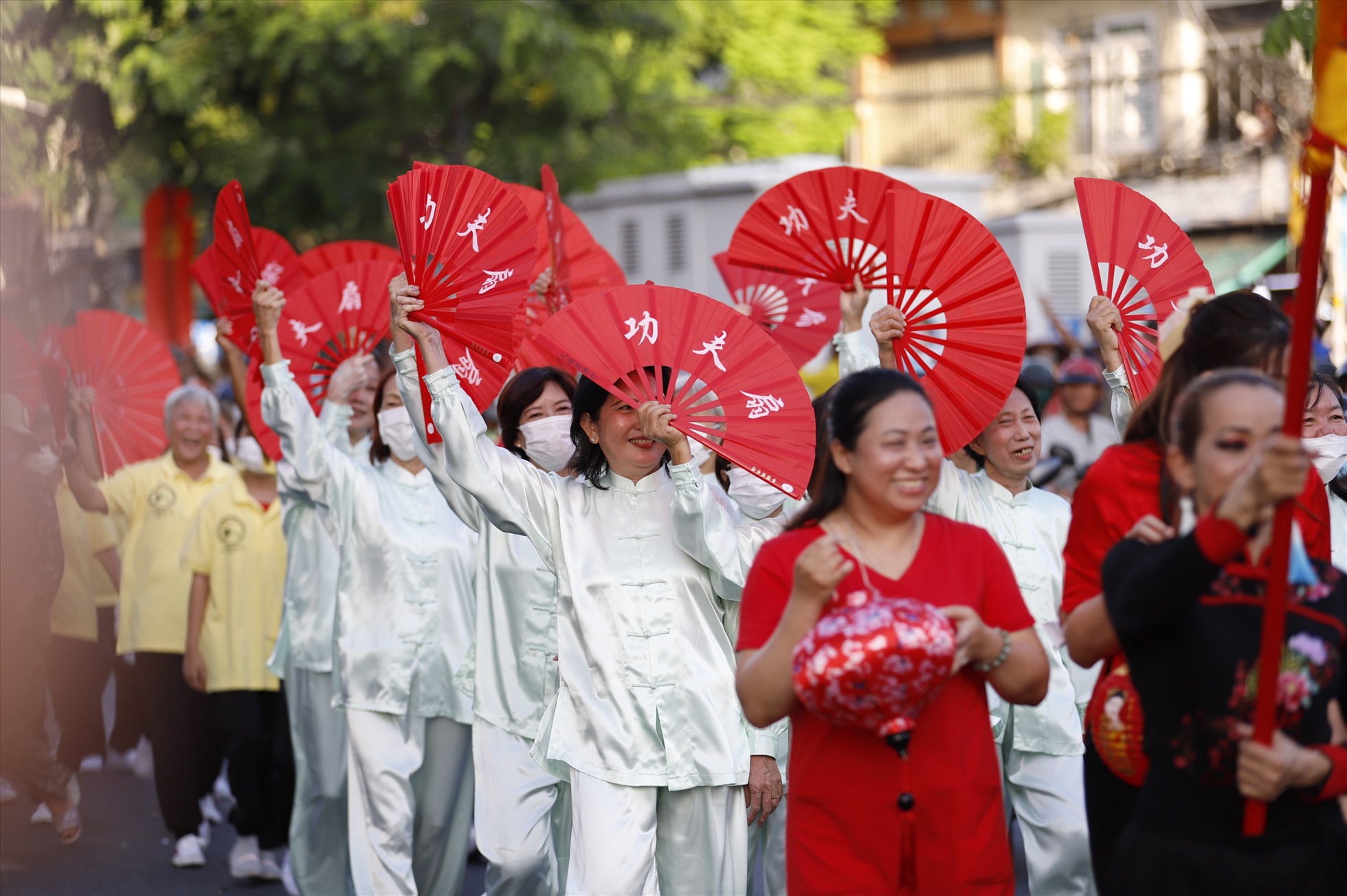 Lễ hội Tết Nguyên tiêu tại quận 5 đã được Bộ Văn hóa - Thể thao và Du lịch công nhận là Di sản văn hóa phi vật thể cấp quốc gia, thể hiện sự gìn giữ và phát huy những giá trị văn hóa tốt đẹp của người Hoa ở quận 5 nói riêng và TP HCM nói chung