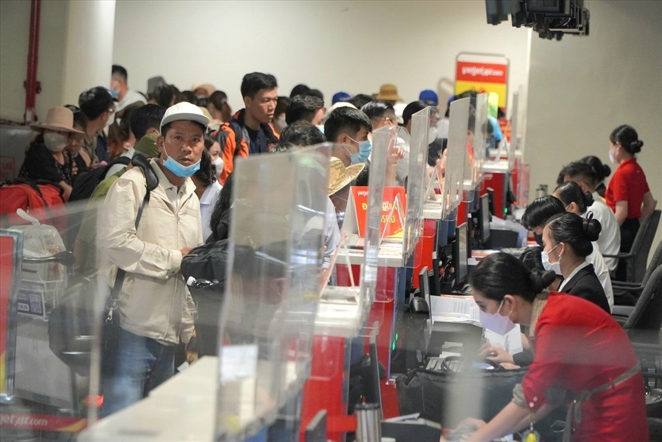 Khách quốc tế Trung Quốc chiếm khoảng 32% khách quốc tế đến Việt Nam qua đường hàng không. Ảnh: Chân Phúc