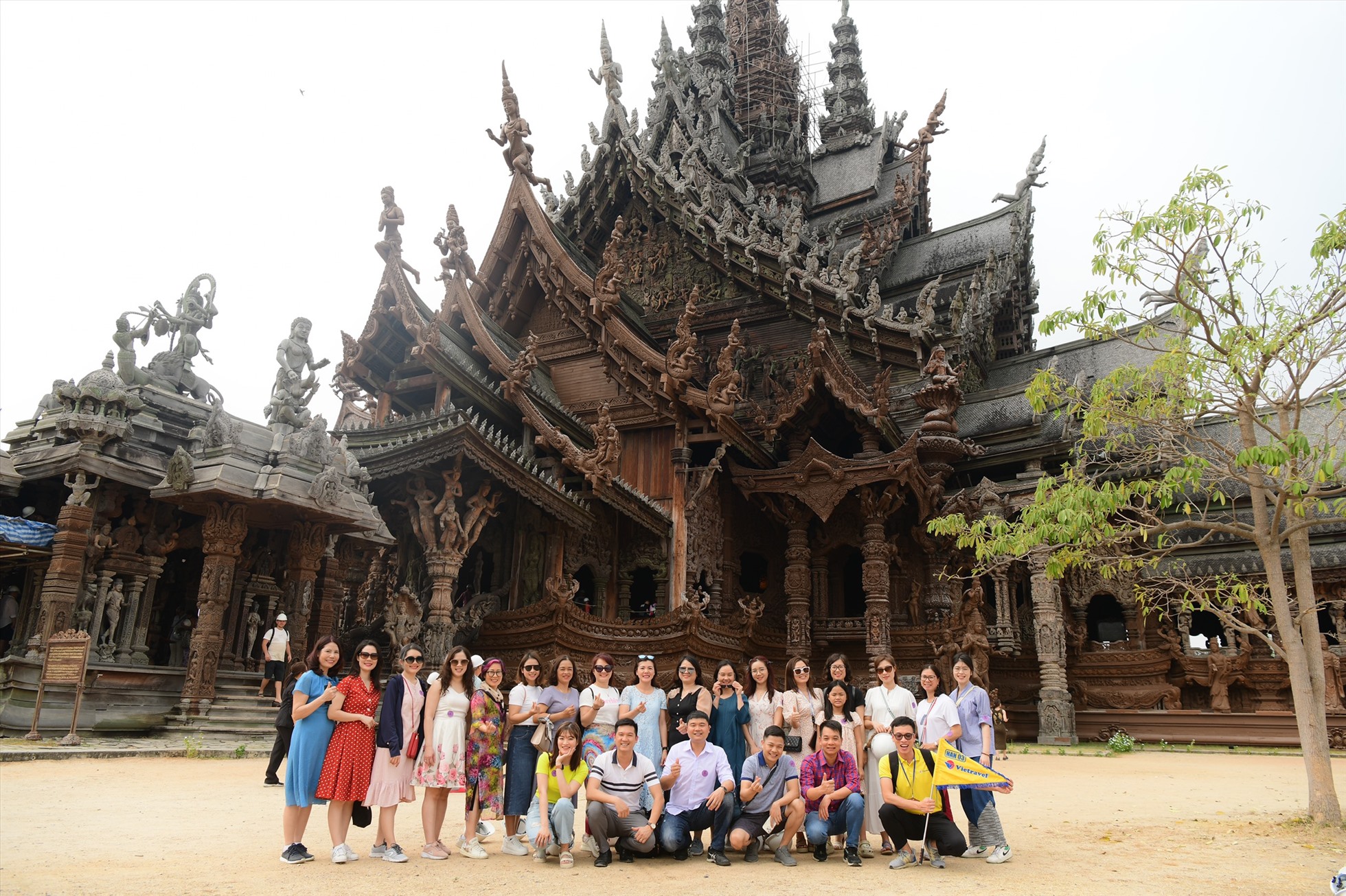 Trải nghiệm tham quan những điểm đến hấp dẫn tại Thái Lan.
